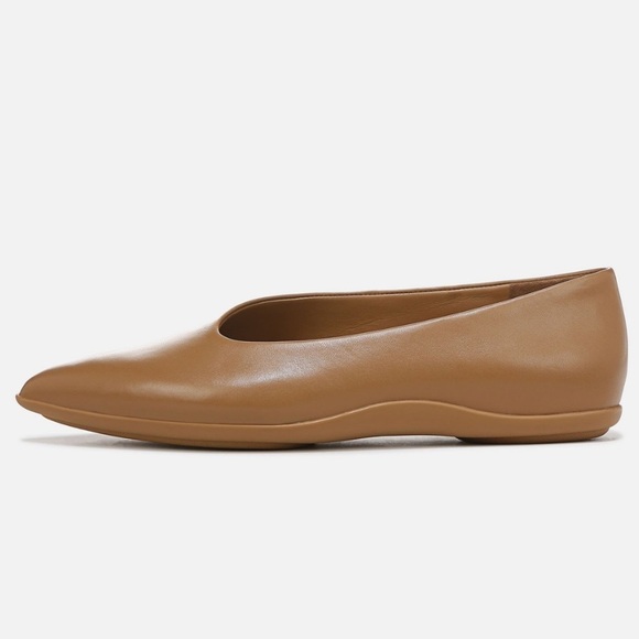 Vince Lex Leather Asymmetrical Flat - Picture 3 of 8